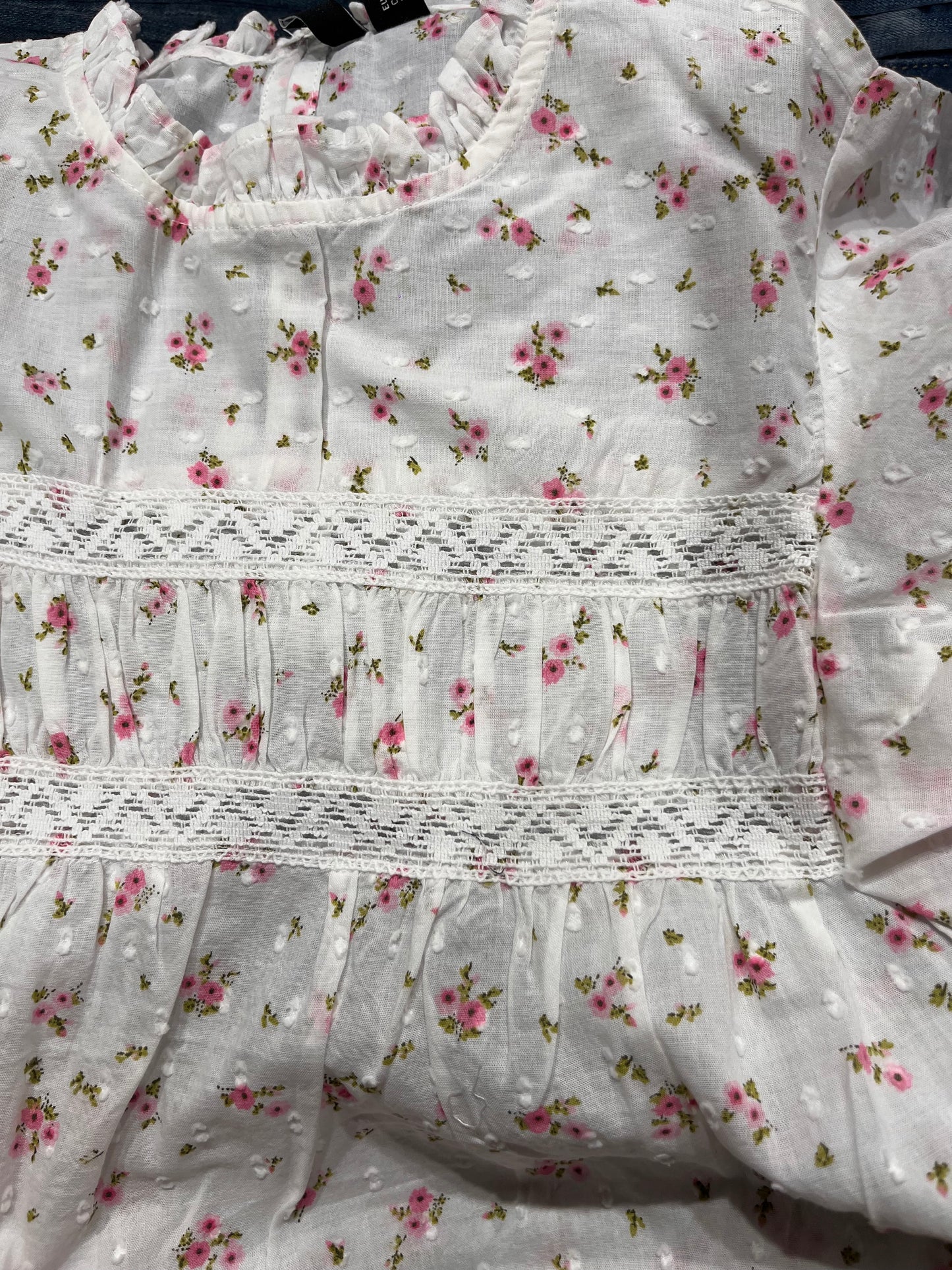 VMTRINE Top - Snow White with pink flowers