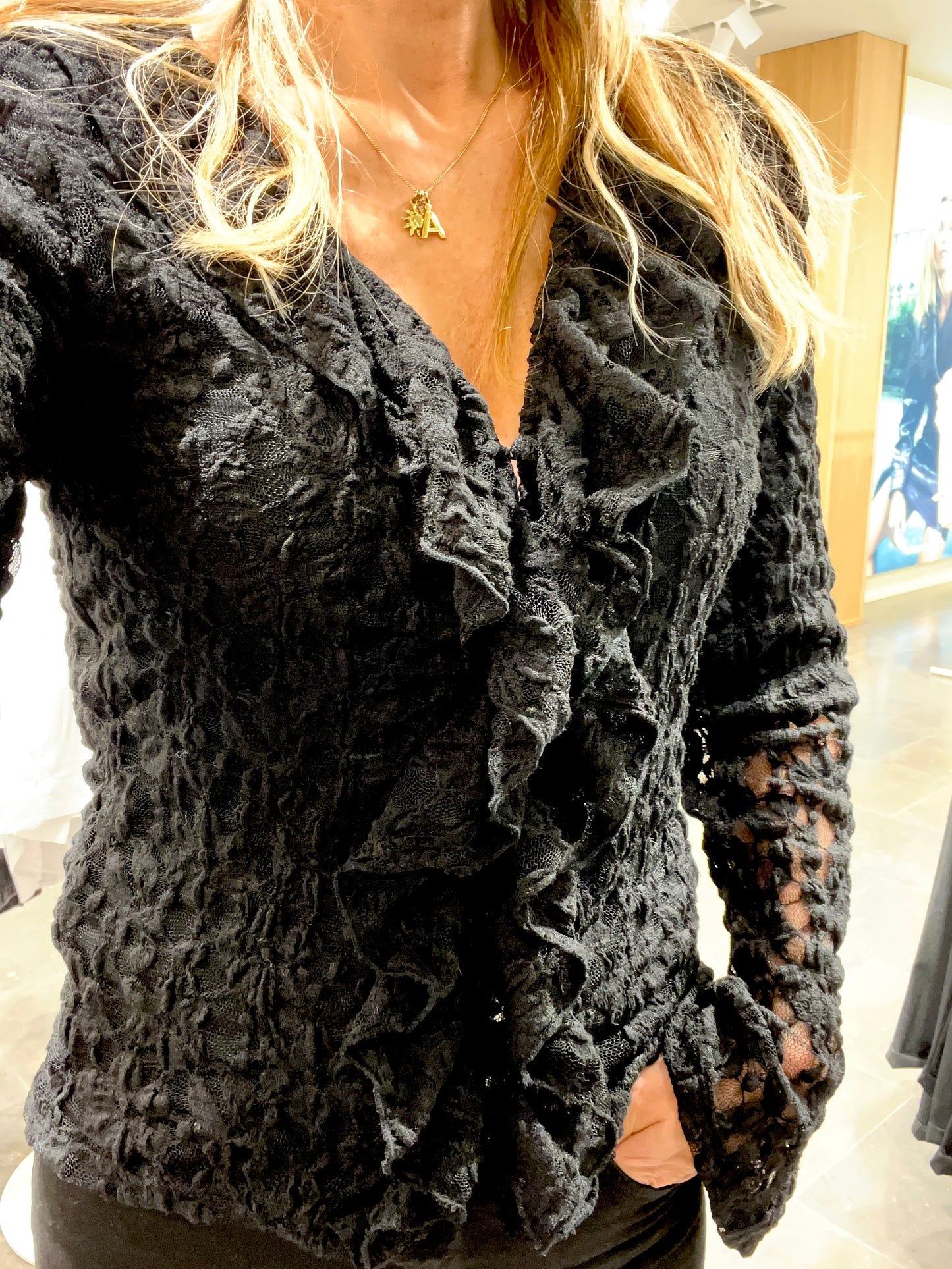 AWKIENNA Top - Black