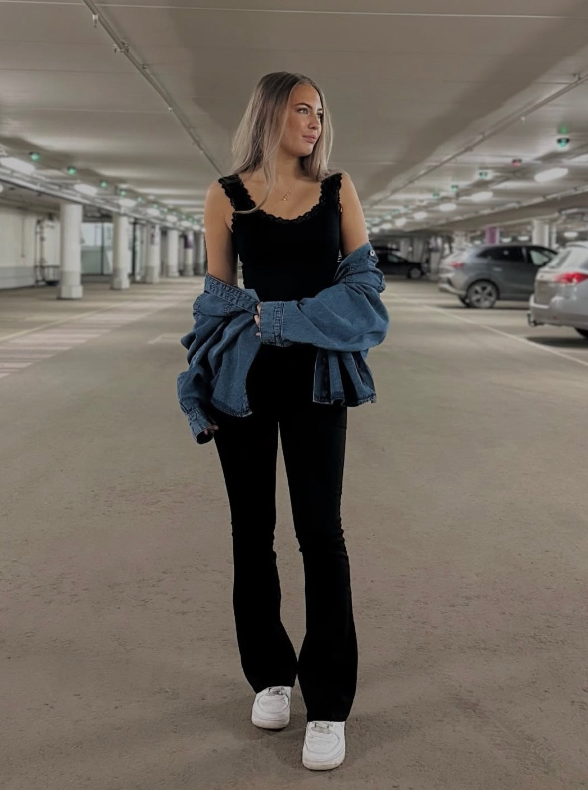 VMROSA Top - Black